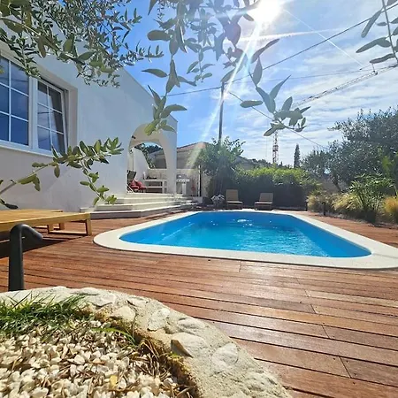 別荘 Pool House Arbanija トロギール